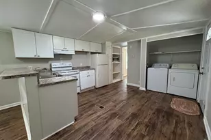 425 Cox Rd, Greer, SC 29651 - Photo 4