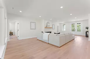 651 Narrow Cir, Inman, SC 29349 - Photo 8