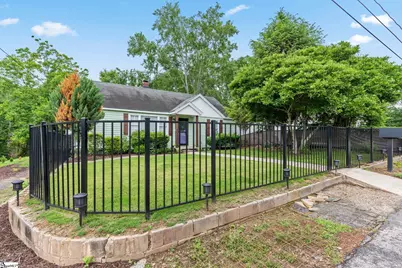 21 Nancy Drive, Greenville, SC 29617 - Photo 4