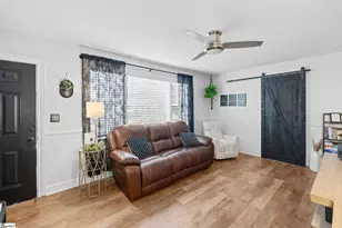 21 Nancy Dr, Greenville, SC 29617 - Photo 8