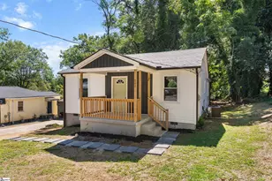 202 Loop St, Greenville, SC 29609 - Photo 4