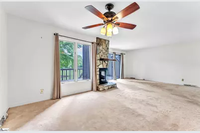 8 Graystone Way, Taylors, SC 29687 - Photo 4