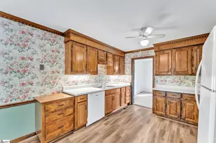 8 Graystone Way, Taylors, SC 29687 - Photo 10