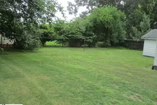 210 Donnan Rd, Greenville, SC 29687 - Photo 6