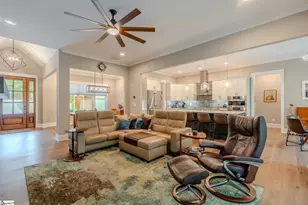 10 Laurel Cove Ln, Travelers Rest, SC 29690 - Photo 14