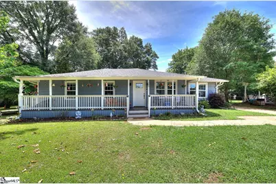 120 Swain Avenue, Boiling Springs, SC 29316 - Photo 1