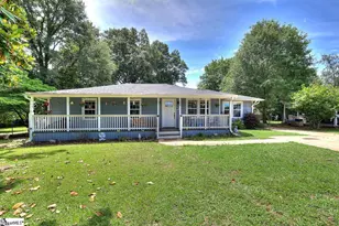 120 Swain Ave, Boiling Springs, SC 29316 - Photo 2