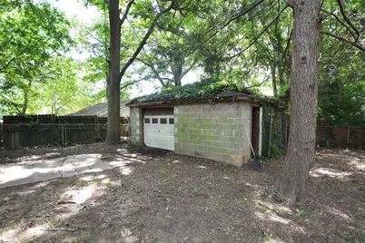 304 E Blue Ridge Drive, Greenville, SC 29609 - Photo 6