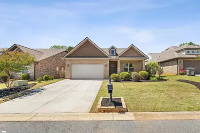 766 Charleston Place, Duncan, SC 29334 - Photo 2