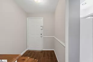 2530 E North St, Greenville, SC 29615 - Photo 6