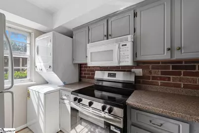 2530 E North Street #Unit 13-E, Greenville, SC 29615 - Photo 8