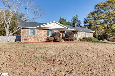 216 Hickory Drive, Easley, SC 29642 - Photo 8