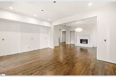 33 N Textile Avenue, Greenville, SC 29611 - Photo 14