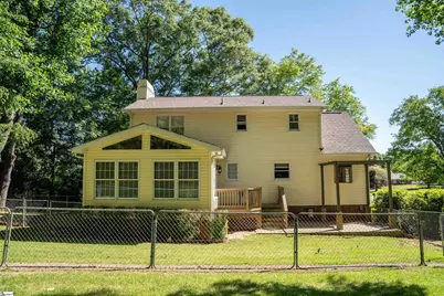 100 Shenandoah Drive, Spartanburg, SC 29301 - Photo 4