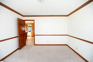 100 Shenandoah Dr, Spartanburg, SC 29301 - Photo 8