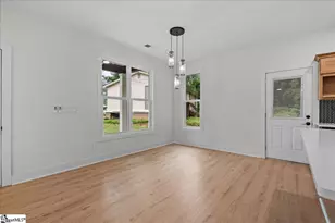 119A Woodland Dr, Fountain Inn, SC 29644 - Photo 10