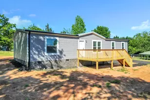 102 Kimberly Dr, Easley, SC 29642 - Photo 2