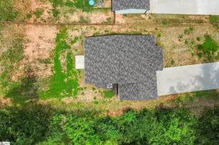 832 Fairwood Dr, Woodruff, SC 29388 - Photo 26