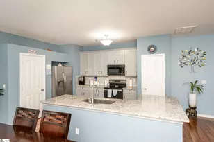 2 Hollow Tree Way, Greenville, SC 29605 - Photo 6