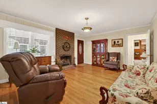 1310 Camp Creek Rd, Taylors, SC 29687 - Photo 6