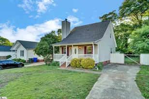 7 Haley Ct, Greenville, SC 29607 - Photo 2