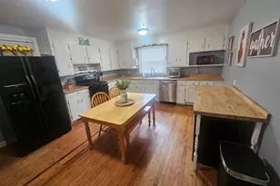 505 E A Ave, Easley, SC 29640 - Photo 6