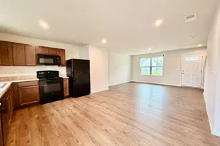 818 Cranbrook Dr, Woodruff, SC 29388 - Photo 4