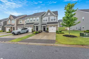 320 Hunt Glenn Ct, Greer, SC 29650 - Photo 2