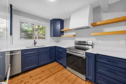 8 Amherst Avenue, Greenville, SC 29605 - Photo 8