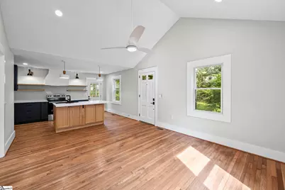 8 Amherst Avenue, Greenville, SC 29605 - Photo 42