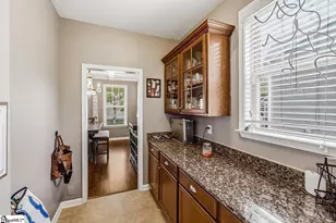 235 Castleton Cir, Boiling Springs, SC 29316 - Photo 10