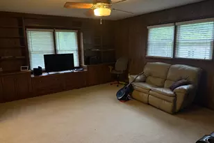 3855 Maid Marion Ln, Spartanburg, SC 29302 - Photo 10