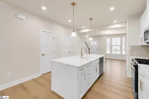 31 Moss Holw Wy, Simpsonville, SC 29680 - Photo 12