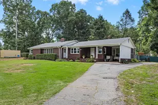 400 Tucker Rd, Spartanburg, SC 29306 - Photo 2
