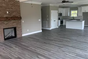 749 Ruby golightly Dr, Inman, SC 29349 - Photo 2