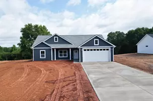 502 Hellams Rd, Gray Court, SC 29645 - Photo 1
