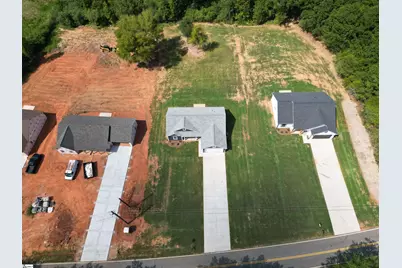 502 Hellams Road, Gray Court, SC 29645 - Photo 2