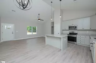 502 Hellams Rd, Gray Court, SC 29645 - Photo 10