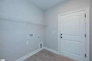 502 Hellams Rd, Gray Court, SC 29645 - Photo 18
