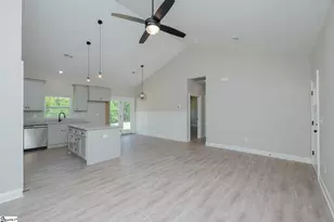 502 Hellams Rd, Gray Court, SC 29645 - Photo 8