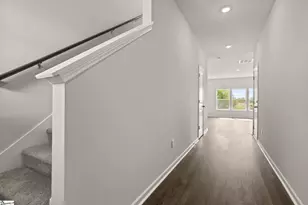 108 Wilson School St, Simpsonville, SC 29681 - Photo 4