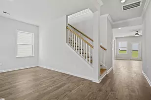 557 Hydrangea St, Seneca, SC 29678 - Photo 4