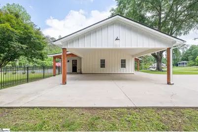 508 Forest Drive, Landrum, SC 29356 - Photo 4