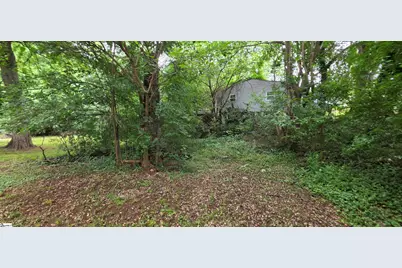 11 Valley Street, Greenville, SC 29611 - Photo 4