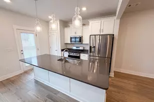 200 Marston Ln, Greenville, SC 29611 - Photo 6