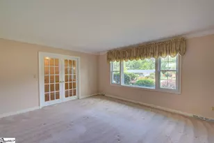 5 Fernwood Dr, Taylors, SC 29687 - Photo 6