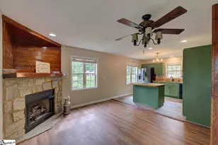 189 Caledonia Rd, Landrum, SC 29356 - Photo 6