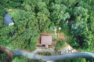189 Caledonia Rd, Landrum, SC 29356 - Photo 40
