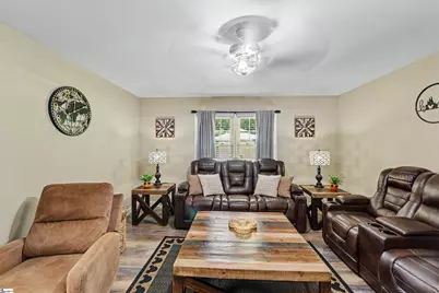 159 Oak Hill Drive, Piedmont, SC 29673 - Photo 2