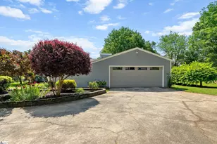 301 Black Horse Run, Simpsonville, SC 29681 - Photo 6